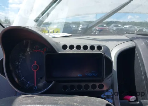 2015 Chevrolet Sonic Ls z USA, uszkodzony, nr VIN 1G1JA6SG7F4184782